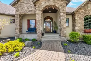 19700 Oak Grove Ave, Prior Lake, MN 55372 - Photo 2