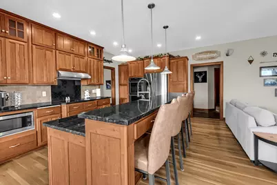 19700 Oak Grove Avenue, Prior Lake, MN 55372 - Photo 10