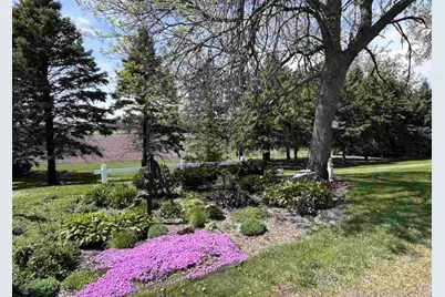 84777 State Highway 60, Madelia, MN 56062 - Photo 2