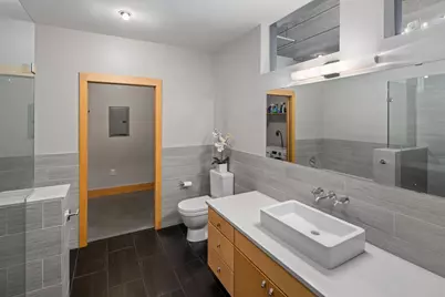 345 6th Avenue N #102, Minneapolis, MN 55401 - Photo 32