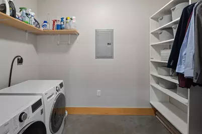 345 6th Avenue N #102, Minneapolis, MN 55401 - Photo 36