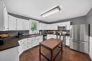 6703 Simpson Rd SE, Rochester, MN 55904 - Photo 8