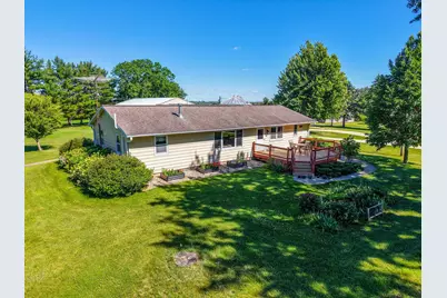 7524 58th St NE, Rochester, MN 55906 - Photo 4