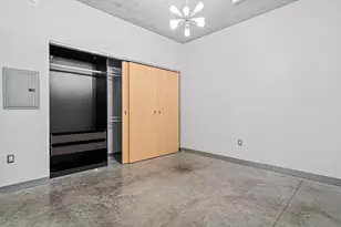 720 N 4th St, Minneapolis, MN 55401 - Photo 2