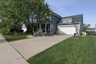 1411 Century Point Ln NE, Rochester, MN 55906 - Photo 4