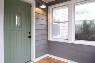 834 Algonquin Ave, Saint Paul, MN 55119 - Photo 2