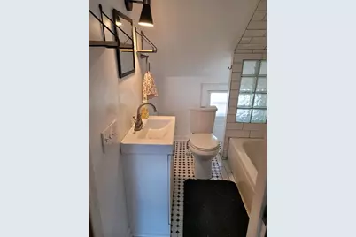 834 Algonquin Avenue, Saint Paul, MN 55119 - Photo 12