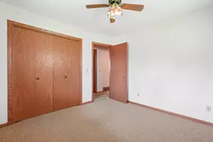 30625 Broadway St, Lindstrom, MN 55045 - Photo 8