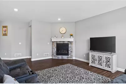 1559 Edgebrook Lane, Carver, MN 55315 - Photo 10