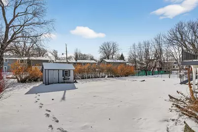 8941 48th Avenue N, New Hope, MN 55428 - Photo 4