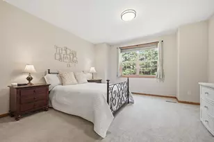5090 Kelly Ct, White Bear Lake, MN 55110 - Photo 16