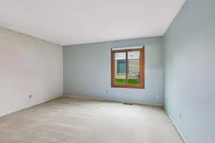 944 Zanzibar Ln N, Plymouth, MN 55447 - Photo 20