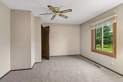944 Zanzibar Lane N, Plymouth, MN 55447 - Photo 34
