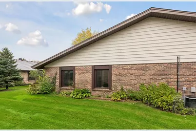 944 Zanzibar Lane N, Plymouth, MN 55447 - Photo 38