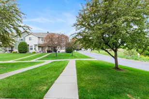 155 Stallion Ln, Circle Pines, MN 55014 - Photo 44