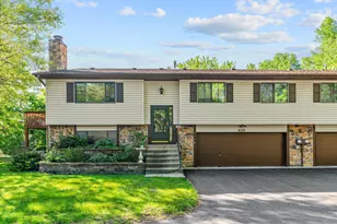 850 Martha Lake Ct, Shoreview, MN 55126 - Photo 1