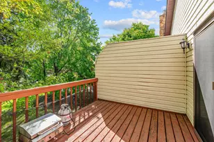 850 Martha Lake Ct, Shoreview, MN 55126 - Photo 8