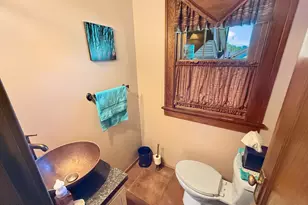 210 E Ciro St, Truman, MN 56088 - Photo 18