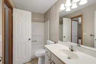 15981 Flotilla Trail, Apple Valley, MN 55124 - Photo 22