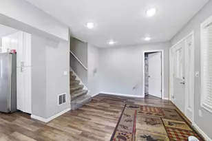 4623 Dupont Ave N, Minneapolis, MN 55412 - Photo 14