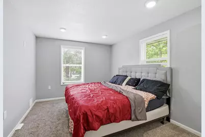 4623 Dupont Avenue N, Minneapolis, MN 55412 - Photo 14
