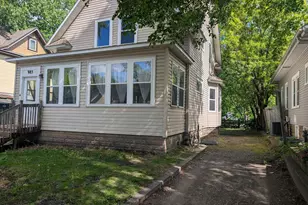 985 5th St E, Saint Paul, MN 55106 - Photo 6