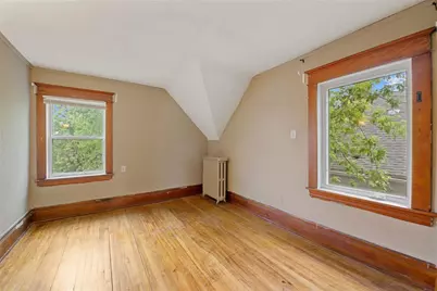 985 5th Street E, Saint Paul, MN 55106 - Photo 12