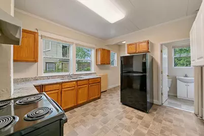 985 5th Street E, Saint Paul, MN 55106 - Photo 4