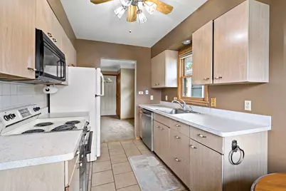 1552 Hoyt Avenue E, Saint Paul, MN 55106 - Photo 10