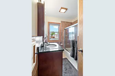 1552 Hoyt Avenue E, Saint Paul, MN 55106 - Photo 12