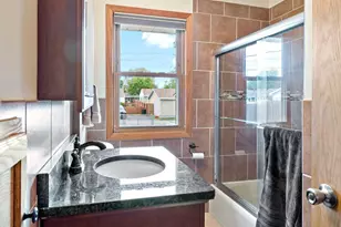 1552 Hoyt Ave E, Saint Paul, MN 55106 - Photo 12