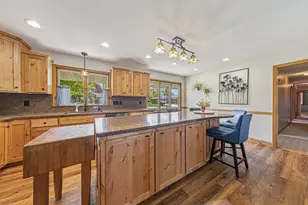 808 Hillcrest Dr, Montgomery, MN 56069 - Photo 4