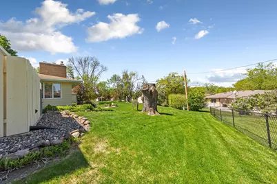 808 Hillcrest Drive, Montgomery, MN 56069 - Photo 44