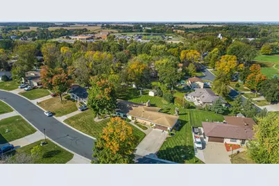 808 Hillcrest Drive, Montgomery, MN 56069 - Photo 1