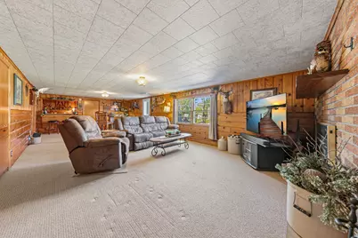 808 Hillcrest Drive, Montgomery, MN 56069 - Photo 32