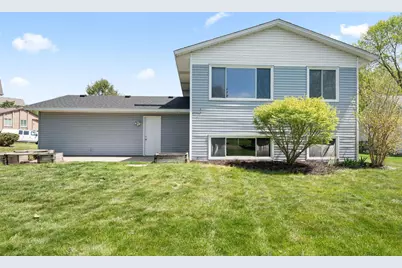 10276 Winter Place, Eden Prairie, MN 55347 - Photo 6