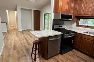 122 Craig Way NE, Fridley, MN 55432 - Photo 16