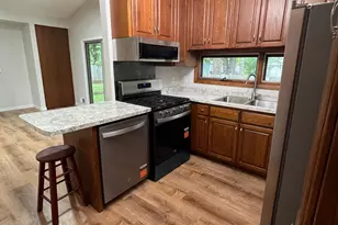 122 Craig Way NE, Fridley, MN 55432 - Photo 18