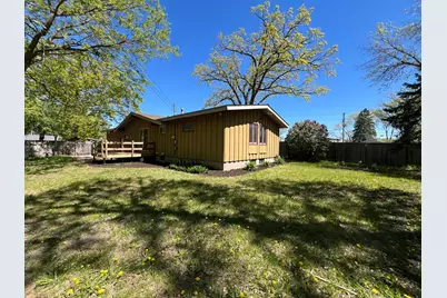 122 Craig Way NE, Fridley, MN 55432 - Photo 8