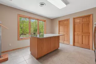 18751 Knollwood Cir, Lakeville, MN 55044 - Photo 32