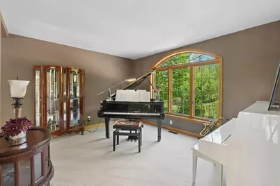 18751 Knollwood Circle, Lakeville, MN 55044 - Photo 12