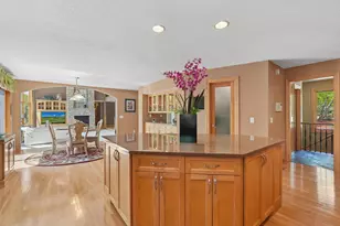 18751 Knollwood Cir, Lakeville, MN 55044 - Photo 14