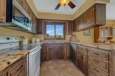 2156 Morningside Drive NE, Saint Cloud, MN 56304 - Photo 8