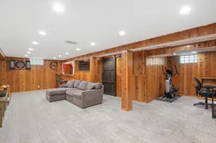 582 36 1/2 Ave NE, Minneapolis, MN 55418 - Photo 18