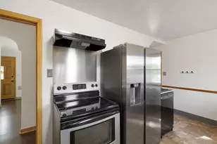 582 36 1/2 Ave NE, Minneapolis, MN 55418 - Photo 14