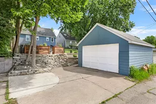 582 36 1/2 Ave NE, Minneapolis, MN 55418 - Photo 26