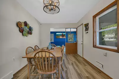 709 S Miller Avenue, Litchfield, MN 55355 - Photo 8