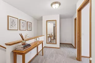 11256 Providence Ln, Eden Prairie, MN 55344 - Photo 16
