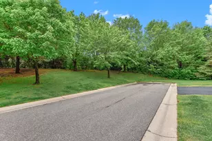 11256 Providence Ln, Eden Prairie, MN 55344 - Photo 34