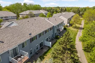 6869 Folkestone Rd, Apple Valley, MN 55124 - Photo 26